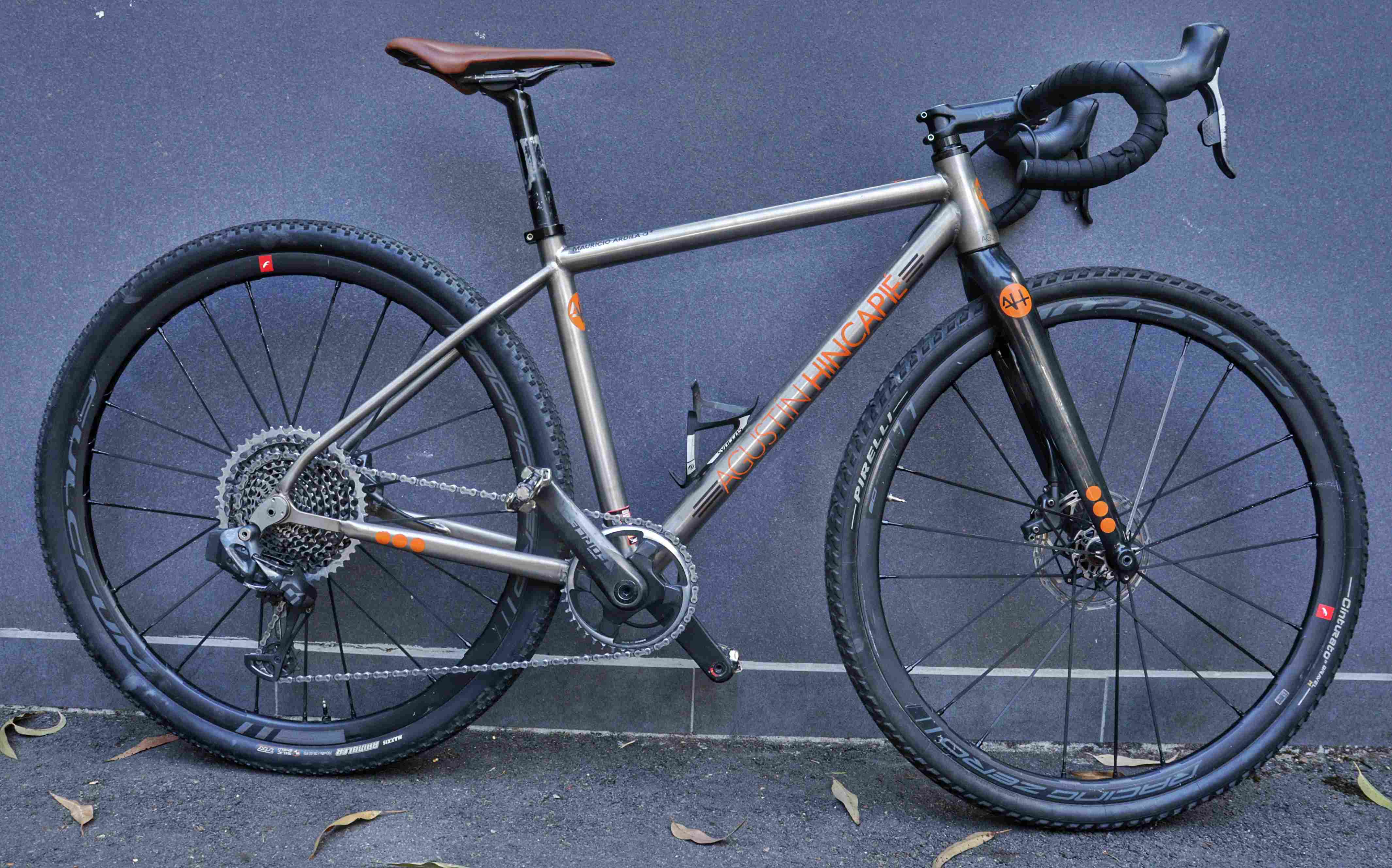 Titanio y Evolución de la bicicleta